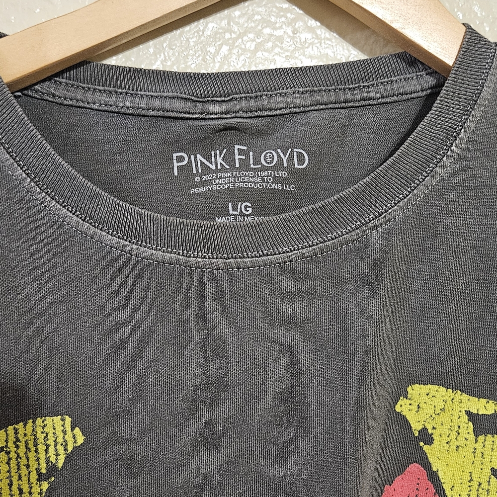 Pink Floyd Gray Graphic Tee - Picture 6 of 7